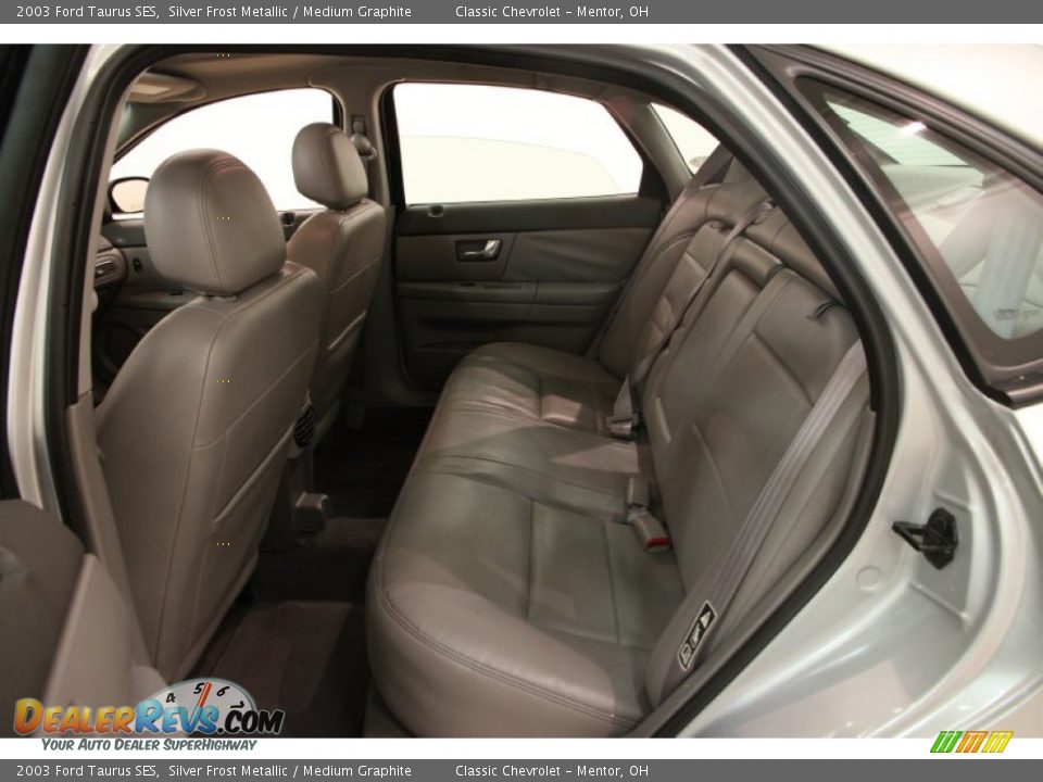 2003 Ford Taurus SES Silver Frost Metallic / Medium Graphite Photo #11