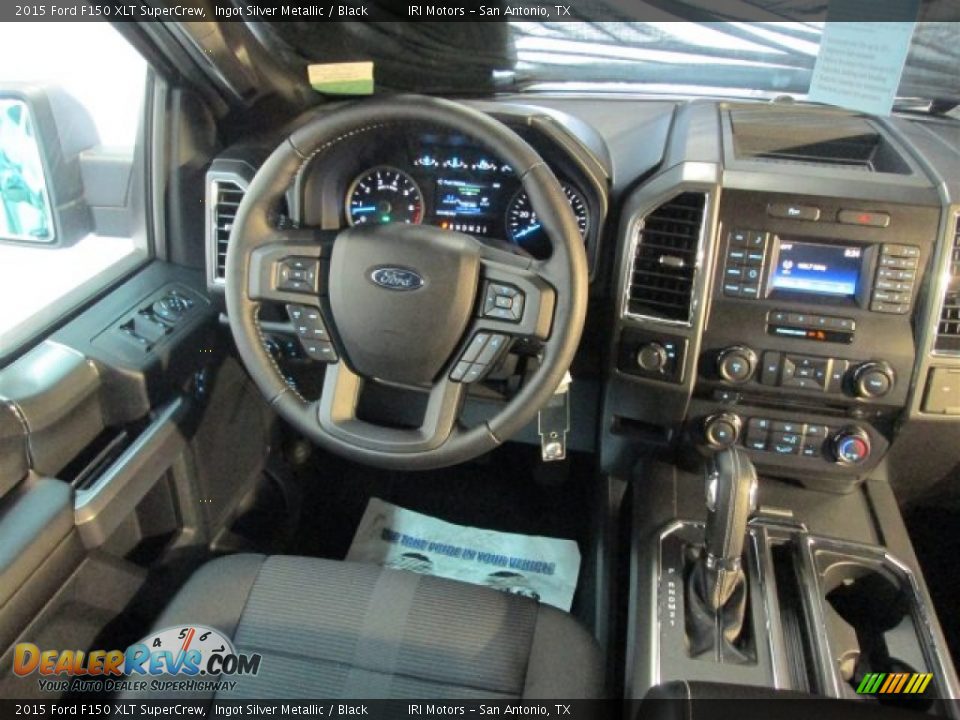 Dashboard of 2015 Ford F150 XLT SuperCrew Photo #14