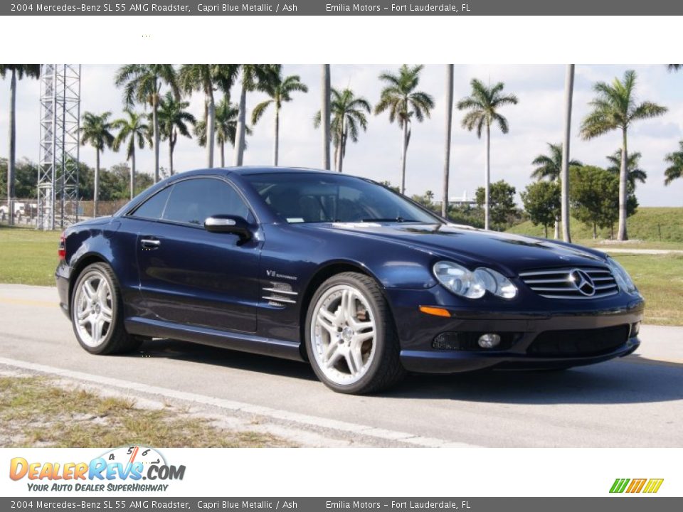Front 3/4 View of 2004 Mercedes-Benz SL 55 AMG Roadster Photo #6