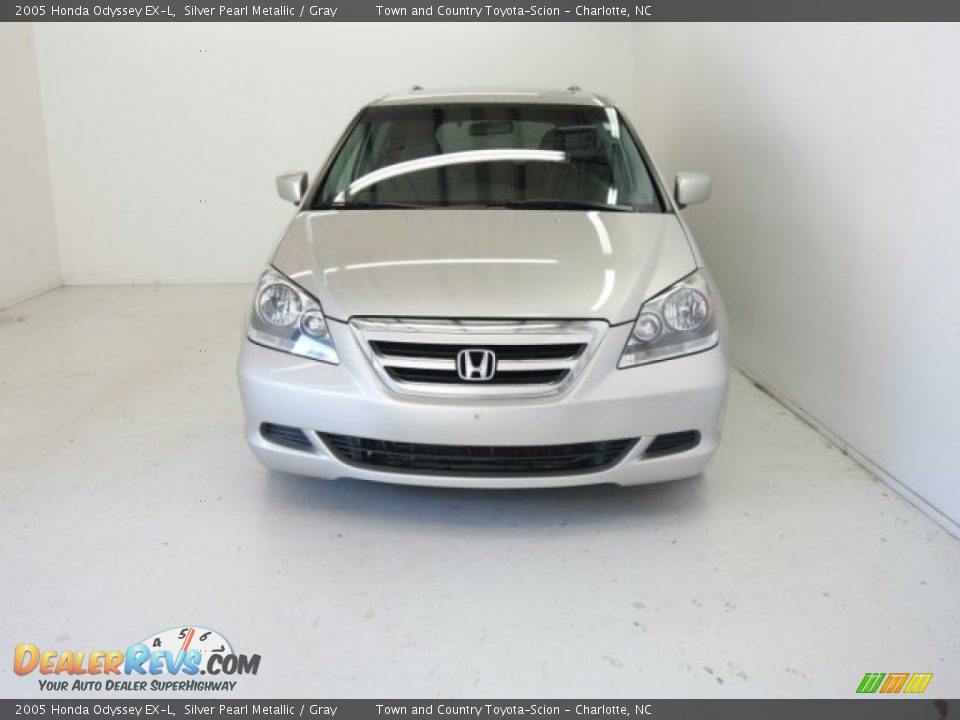 2005 Honda Odyssey EX-L Silver Pearl Metallic / Gray Photo #5