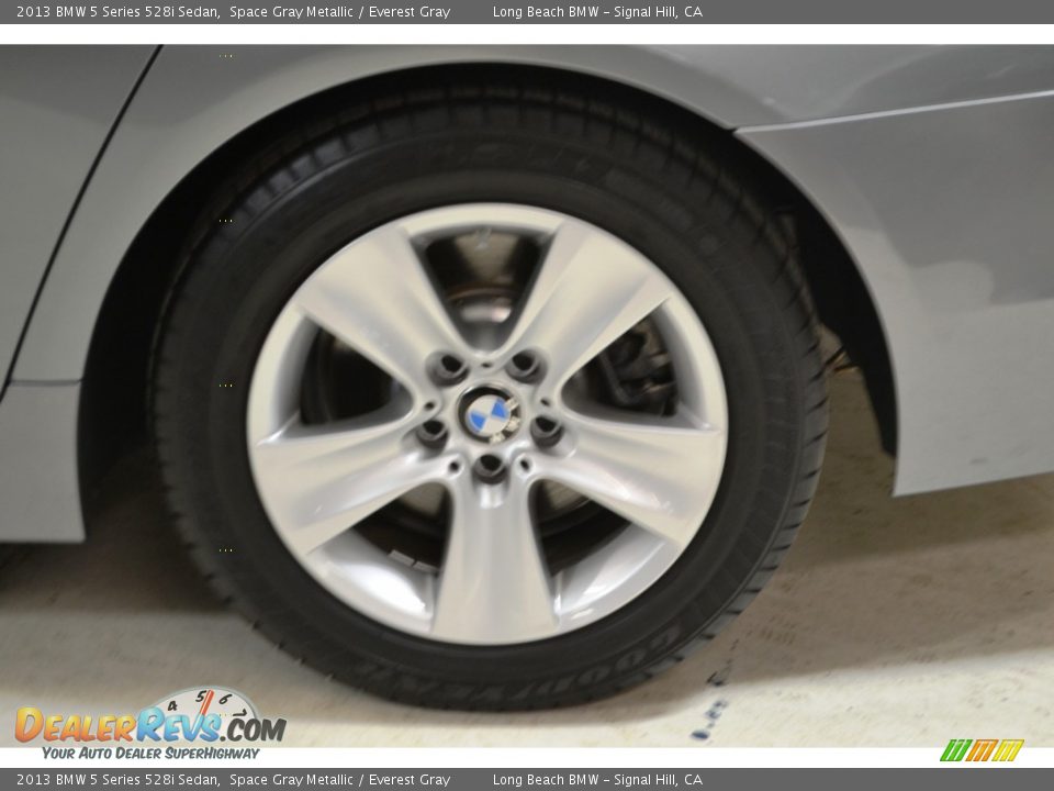 2013 BMW 5 Series 528i Sedan Space Gray Metallic / Everest Gray Photo #8
