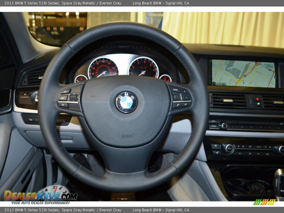 2013 BMW 5 Series 528i Sedan Space Gray Metallic / Everest Gray Photo #25