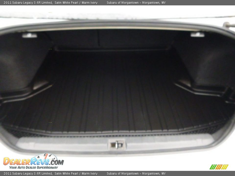 2011 Subaru Legacy 3.6R Limited Satin White Pearl / Warm Ivory Photo #16