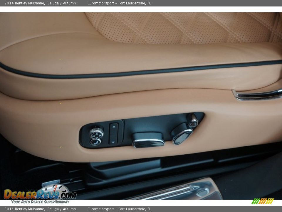 Controls of 2014 Bentley Mulsanne  Photo #35