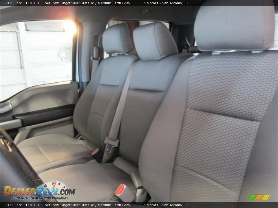 Front Seat of 2015 Ford F150 XLT SuperCrew Photo #10