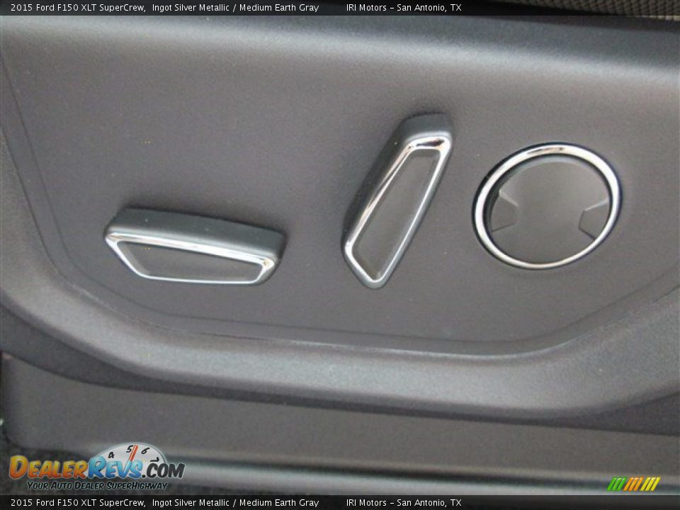 2015 Ford F150 XLT SuperCrew Ingot Silver Metallic / Medium Earth Gray Photo #16