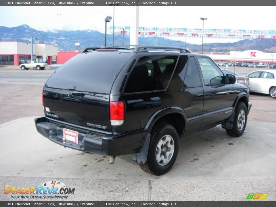 2001 Chevrolet Blazer LS 4x4 Onyx Black / Graphite Photo #5