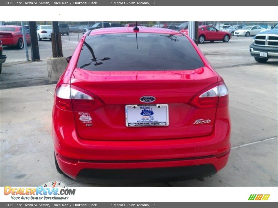 2015 Ford Fiesta SE Sedan Race Red / Charcoal Black Photo #11
