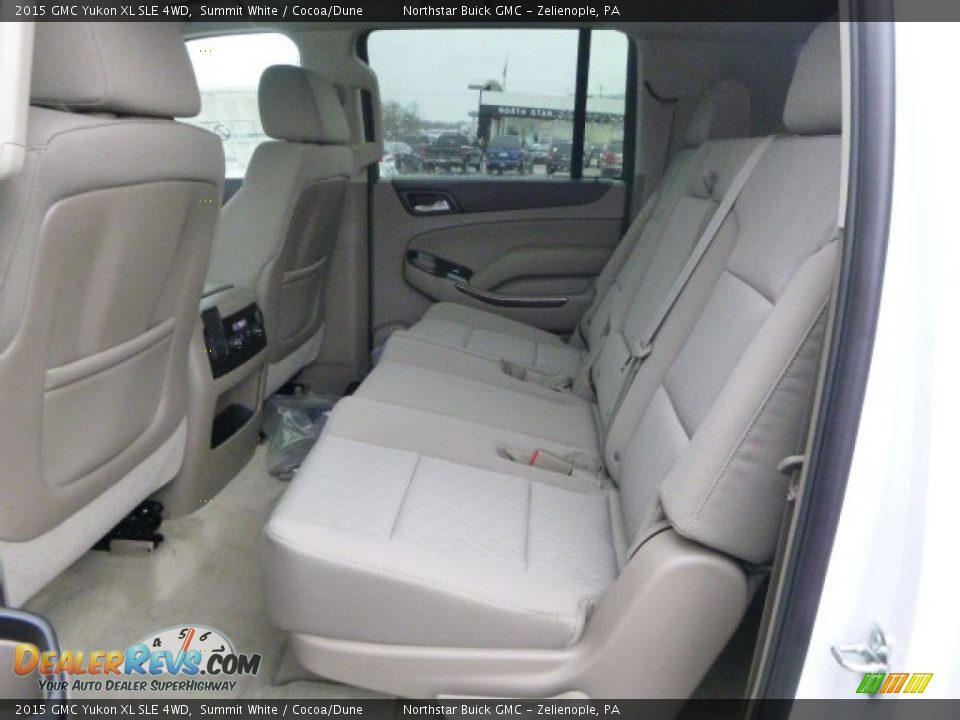 Rear Seat of 2015 GMC Yukon XL SLE 4WD Photo #14