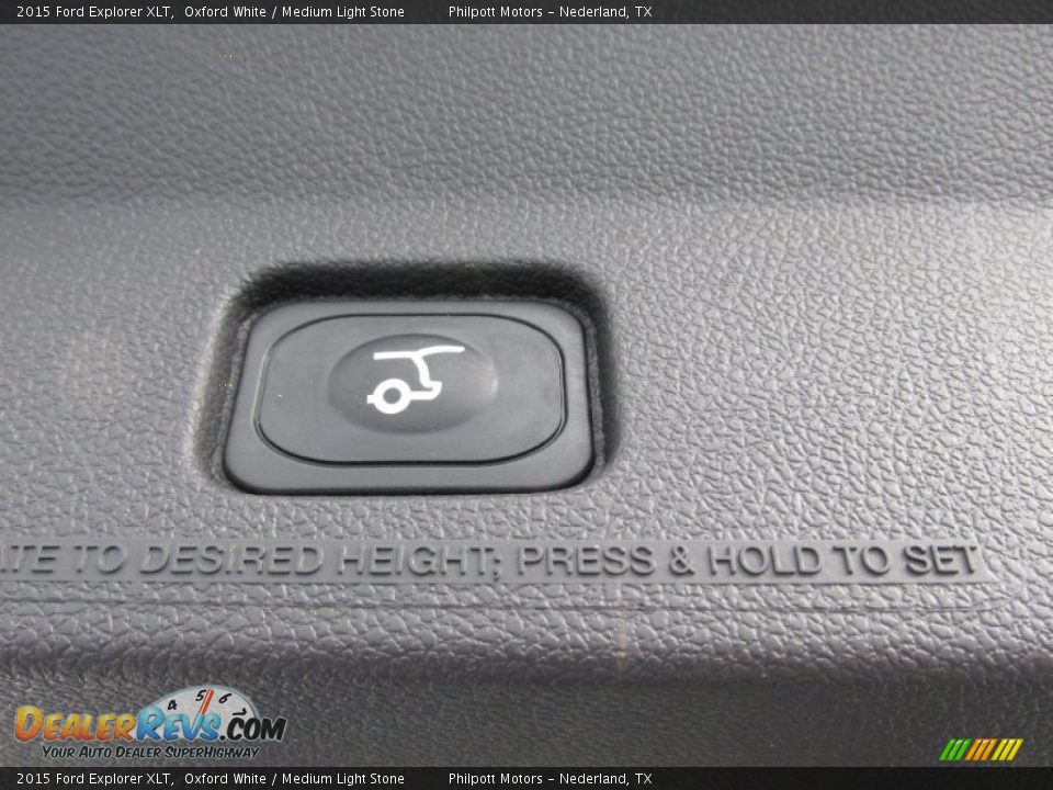 2015 Ford Explorer XLT Oxford White / Medium Light Stone Photo #20