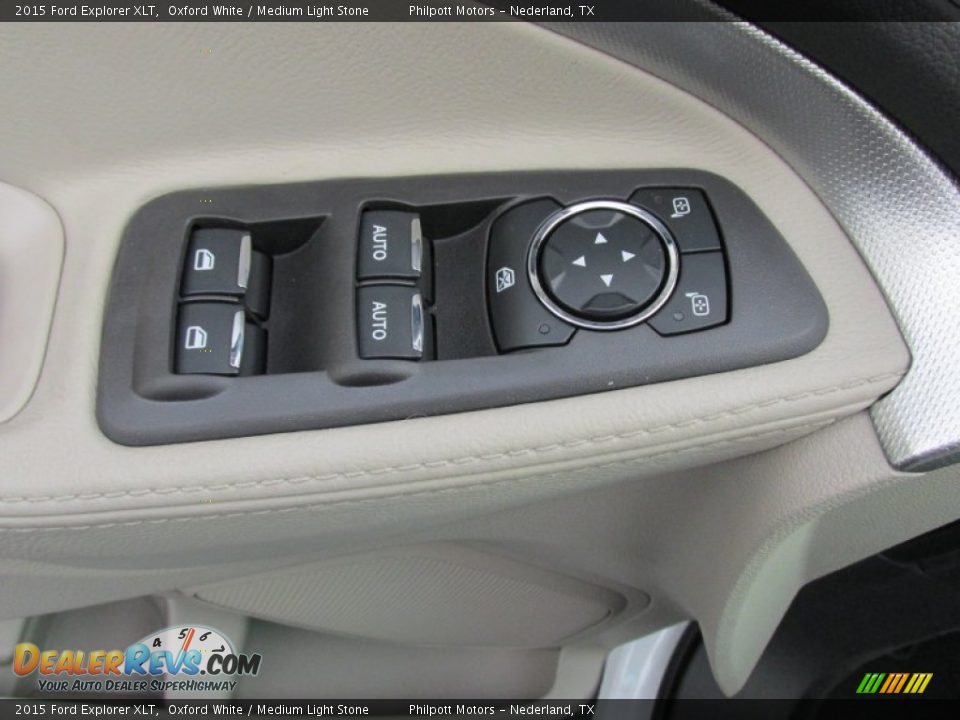 2015 Ford Explorer XLT Oxford White / Medium Light Stone Photo #24