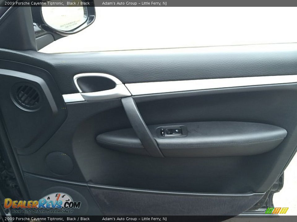 2009 Porsche Cayenne Tiptronic Black / Black Photo #18