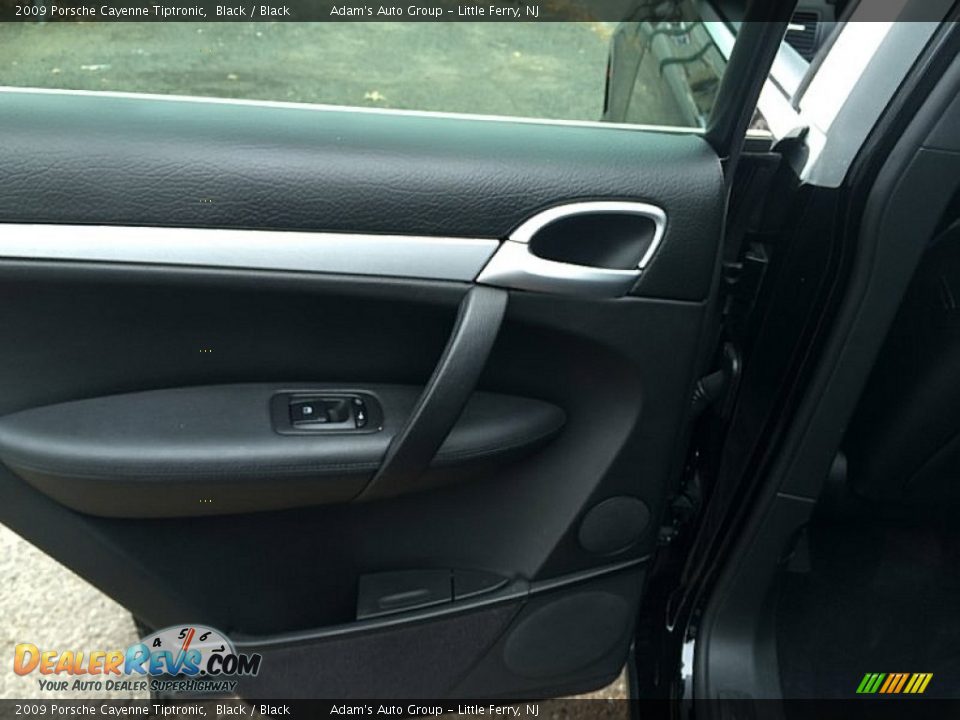 2009 Porsche Cayenne Tiptronic Black / Black Photo #20