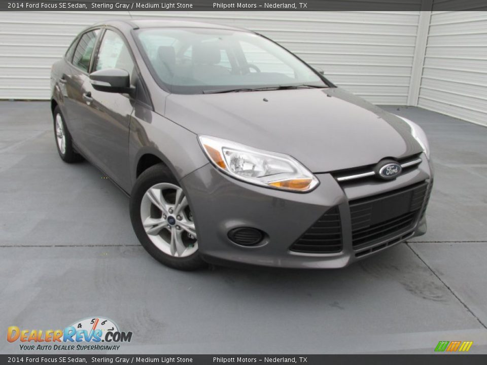 2014 Ford Focus SE Sedan Sterling Gray / Medium Light Stone Photo #2