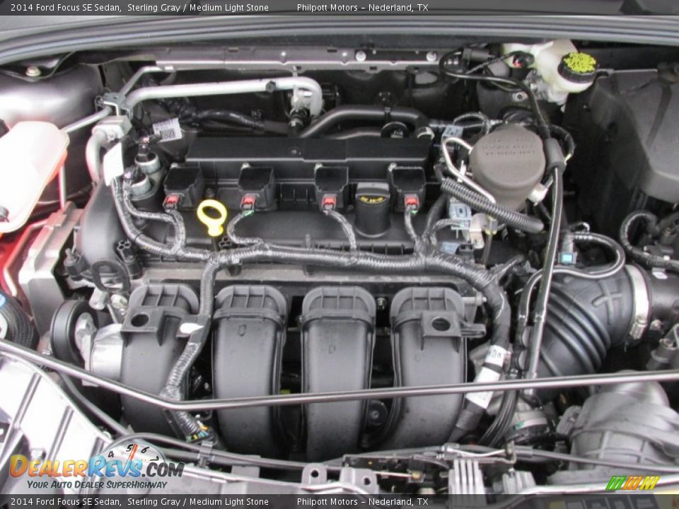 2014 Ford Focus SE Sedan Sterling Gray / Medium Light Stone Photo #16