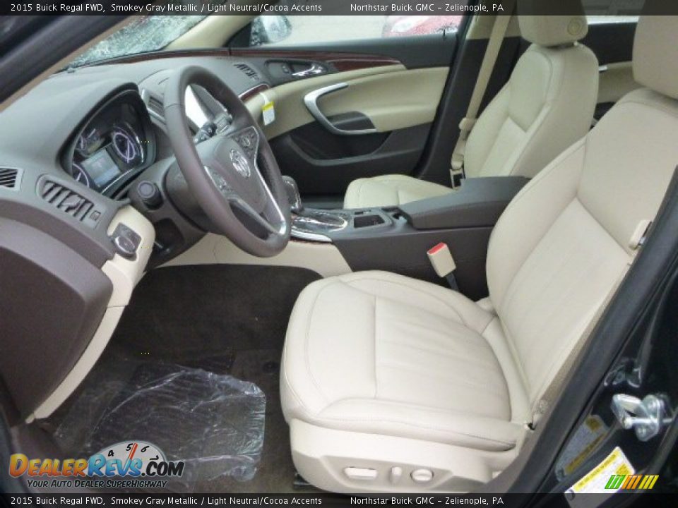 Front Seat of 2015 Buick Regal FWD Photo #15