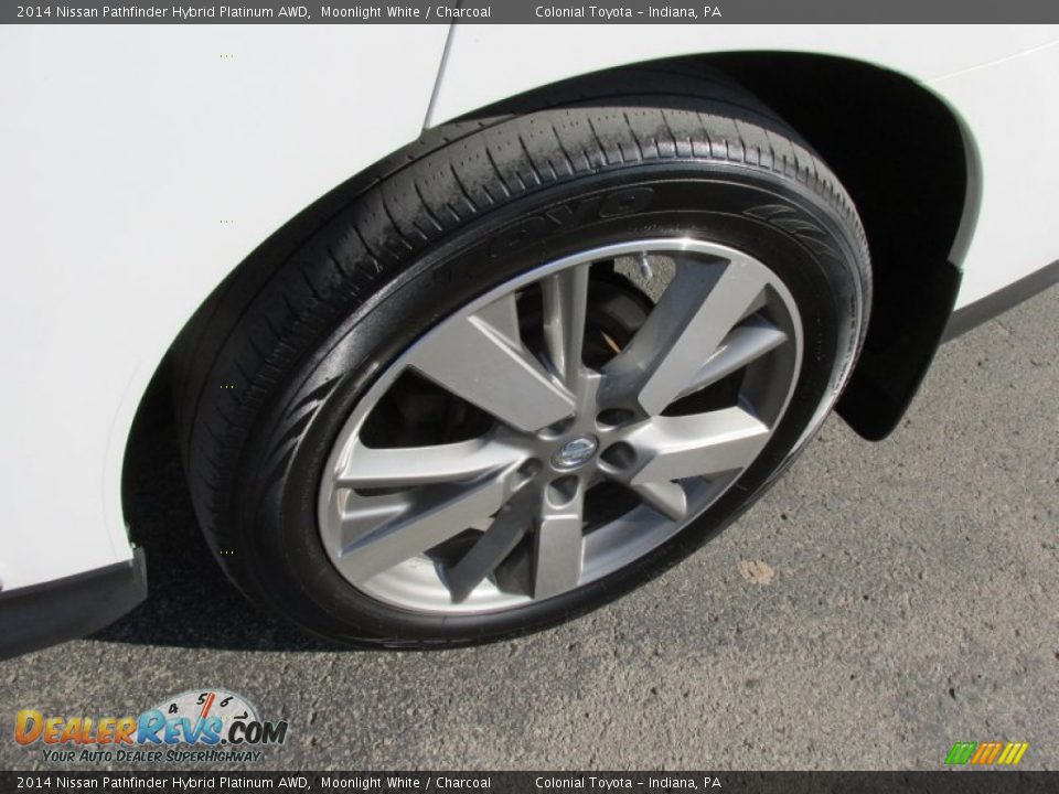 2014 Nissan Pathfinder Hybrid Platinum AWD Wheel Photo #3
