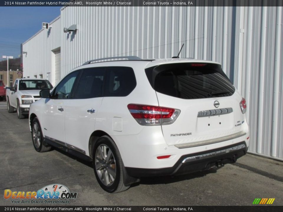 2014 Nissan Pathfinder Hybrid Platinum AWD Moonlight White / Charcoal Photo #4
