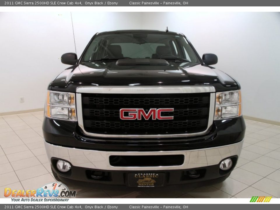 2011 GMC Sierra 2500HD SLE Crew Cab 4x4 Onyx Black / Ebony Photo #2