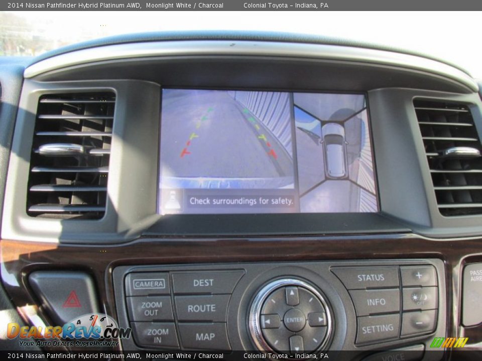 2014 Nissan Pathfinder Hybrid Platinum AWD Moonlight White / Charcoal Photo #18