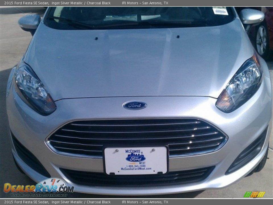 2015 Ford Fiesta SE Sedan Ingot Silver Metallic / Charcoal Black Photo #4