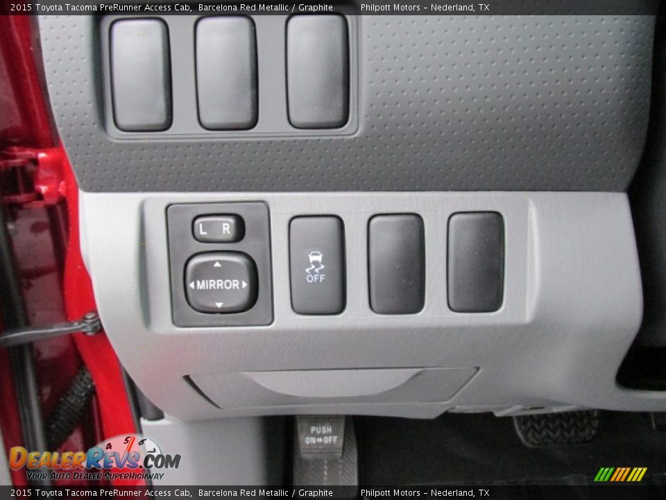 Controls of 2015 Toyota Tacoma PreRunner Access Cab Photo #32