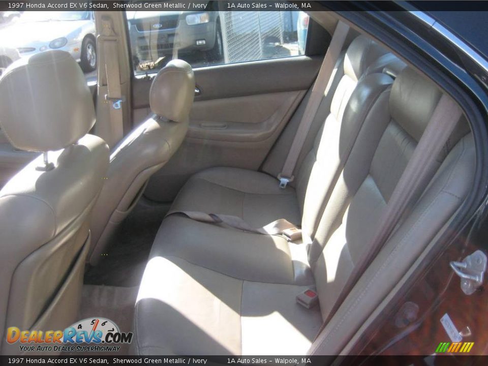 1997 Honda Accord EX V6 Sedan Sherwood Green Metallic / Ivory Photo #4