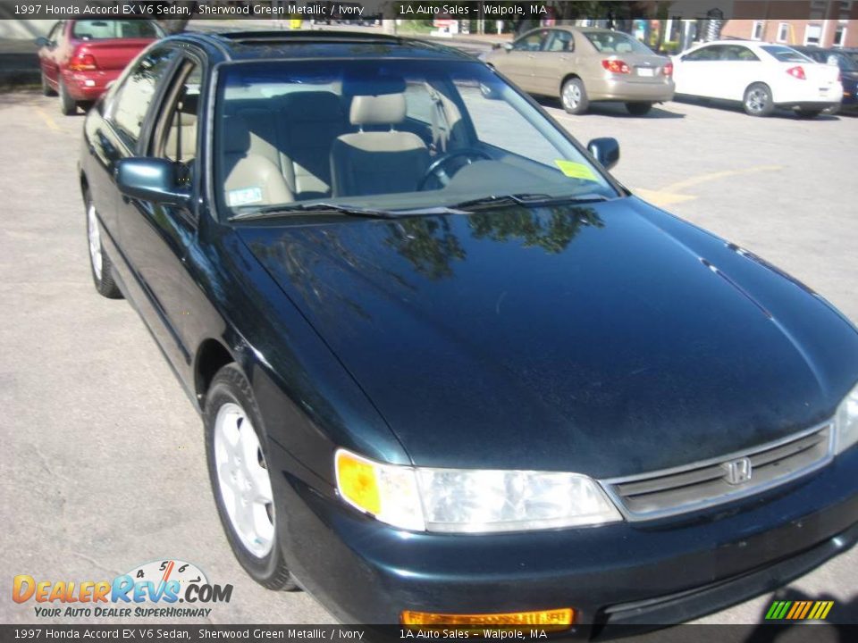 1997 Honda Accord EX V6 Sedan Sherwood Green Metallic / Ivory Photo #16