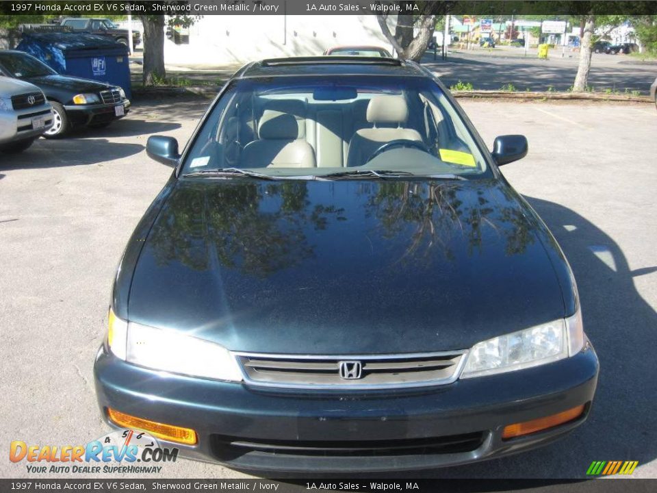 1997 Honda Accord EX V6 Sedan Sherwood Green Metallic / Ivory Photo #17