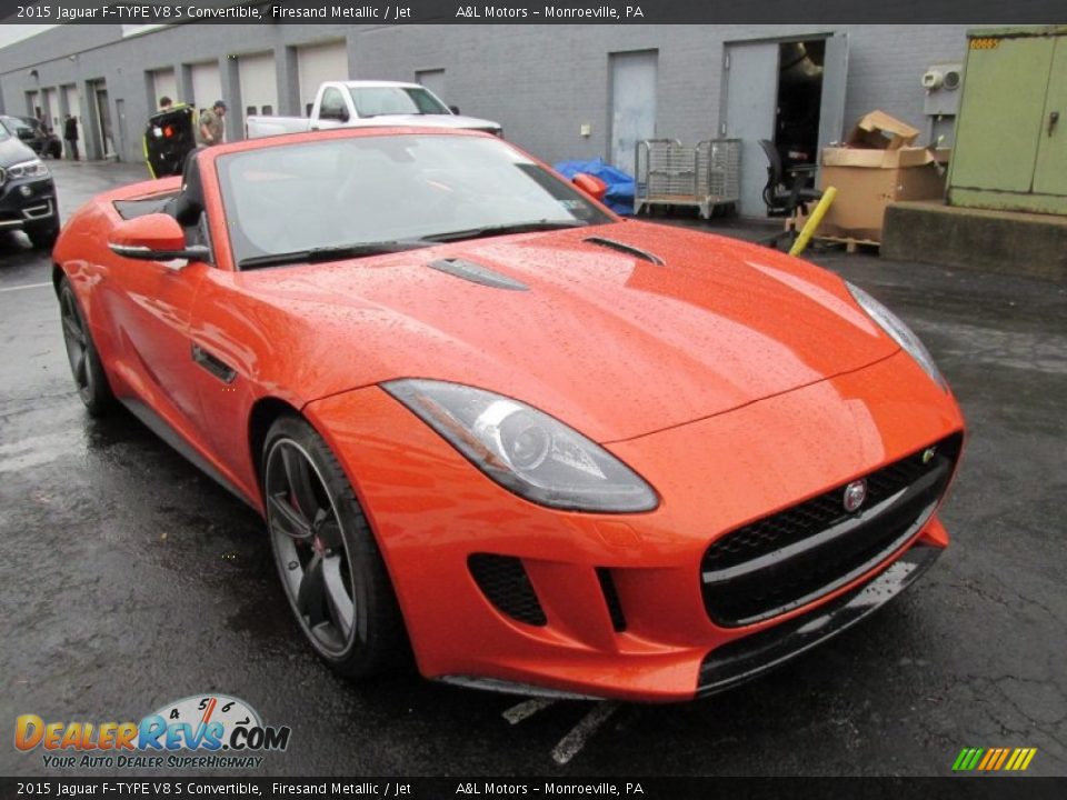 Front 3/4 View of 2015 Jaguar F-TYPE V8 S Convertible Photo #7