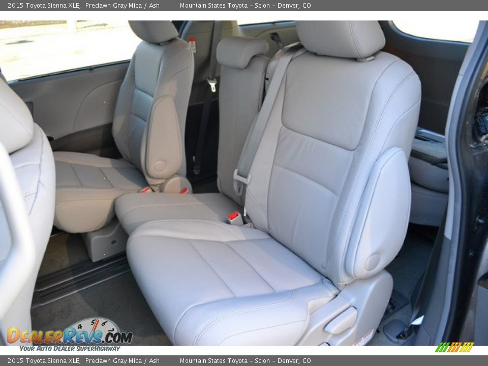 2015 Toyota Sienna XLE Predawn Gray Mica / Ash Photo #7