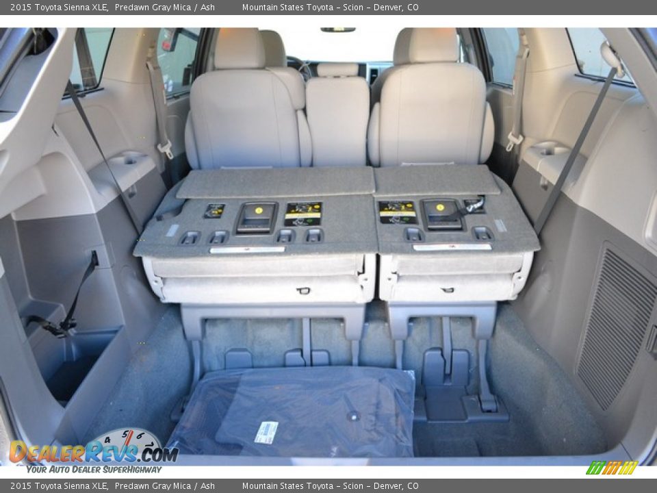 2015 Toyota Sienna XLE Predawn Gray Mica / Ash Photo #9