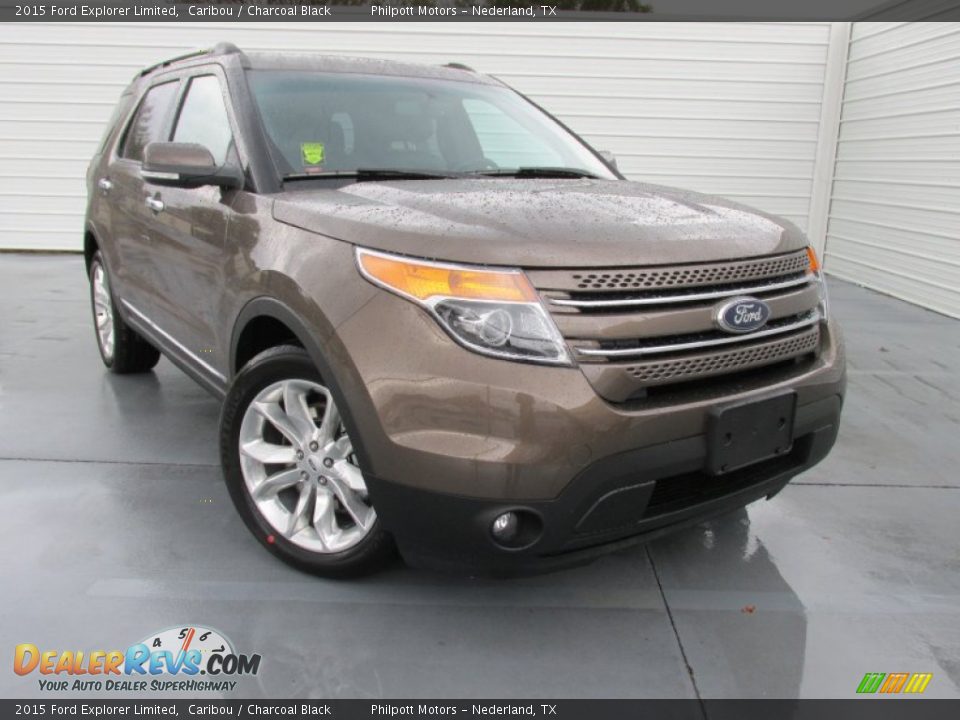 Front 3/4 View of 2015 Ford Explorer Limited Photo #1