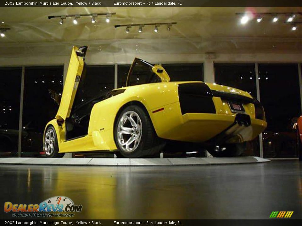 2002 Lamborghini Murcielago Coupe Yellow / Black Photo #16