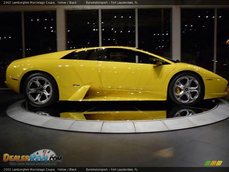 2002 Lamborghini Murcielago Coupe Yellow / Black Photo #17