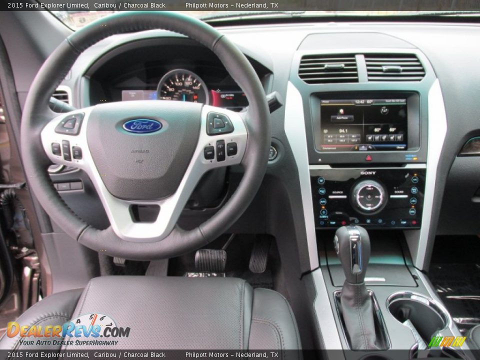 Dashboard of 2015 Ford Explorer Limited Photo #30