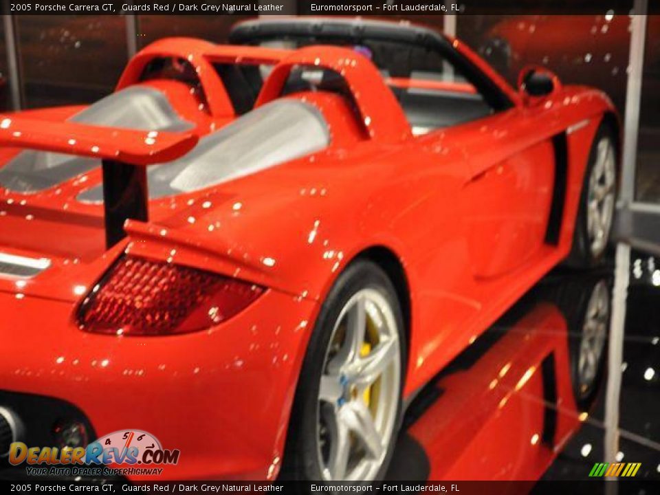 2005 Porsche Carrera GT Guards Red / Dark Grey Natural Leather Photo #30