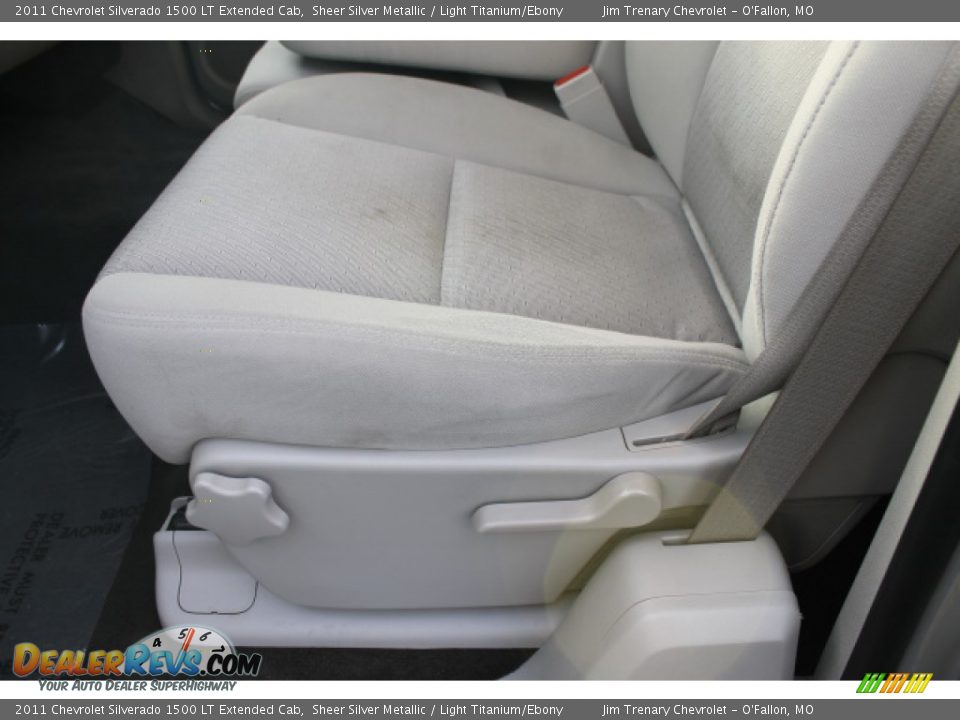 2011 Chevrolet Silverado 1500 LT Extended Cab Sheer Silver Metallic / Light Titanium/Ebony Photo #16