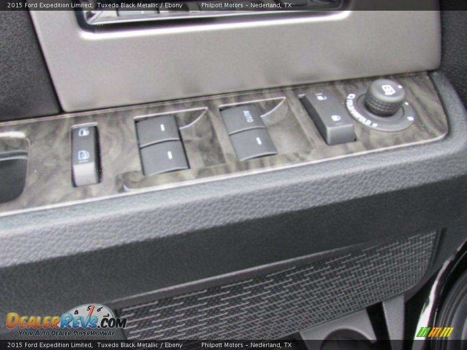 2015 Ford Expedition Limited Tuxedo Black Metallic / Ebony Photo #28