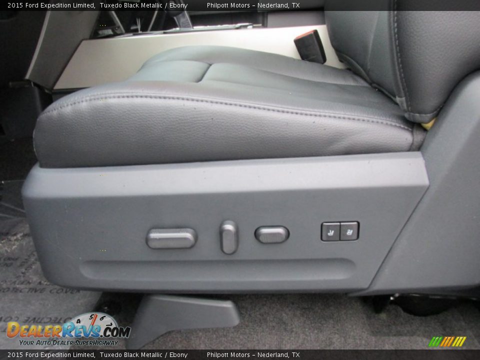 2015 Ford Expedition Limited Tuxedo Black Metallic / Ebony Photo #30