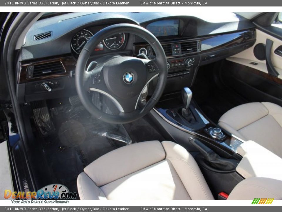 2011 BMW 3 Series 335i Sedan Jet Black / Oyster/Black Dakota Leather Photo #9