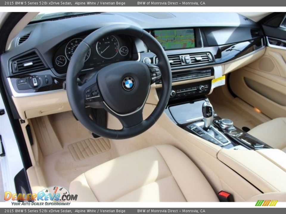 2015 BMW 5 Series 528i xDrive Sedan Alpine White / Venetian Beige Photo #7