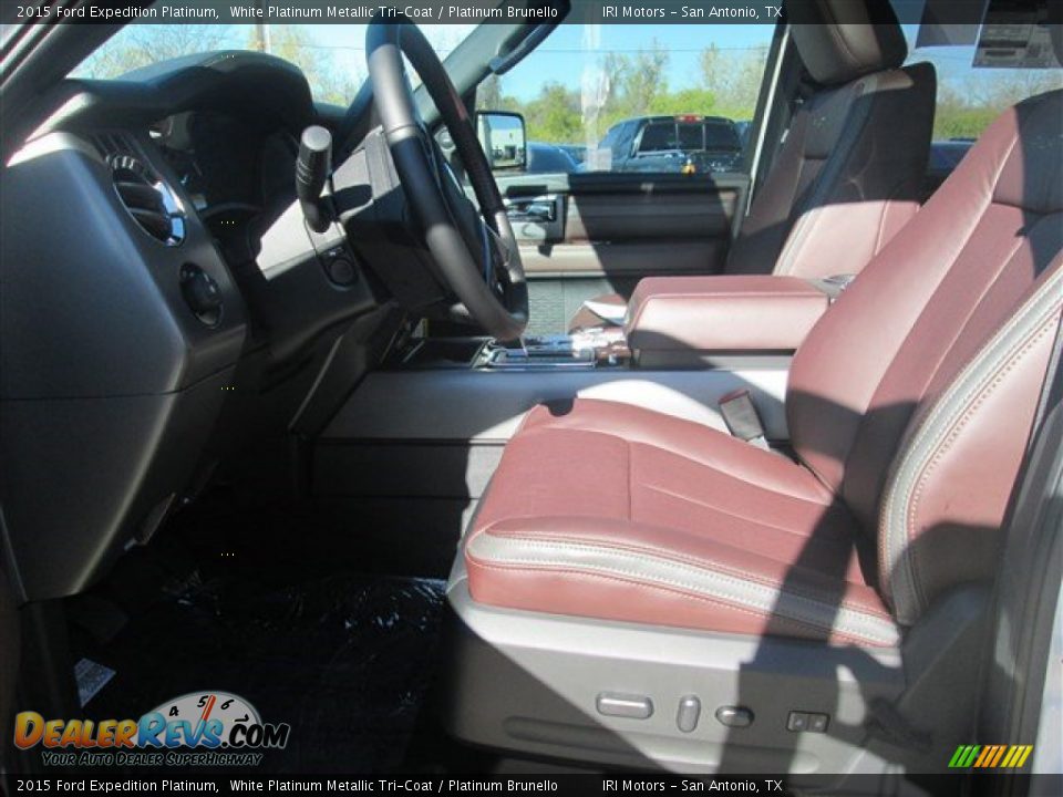 Front Seat of 2015 Ford Expedition Platinum Photo #19