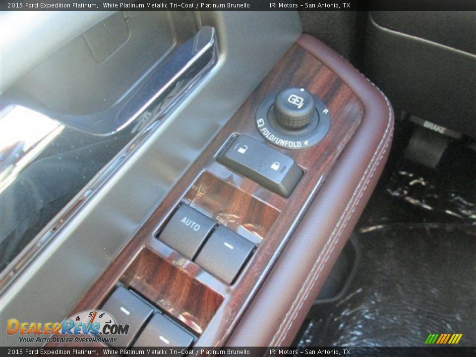 2015 Ford Expedition Platinum White Platinum Metallic Tri-Coat / Platinum Brunello Photo #22
