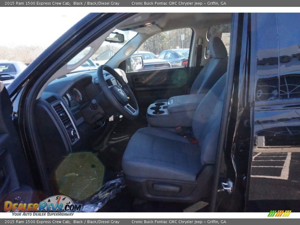 2015 Ram 1500 Express Crew Cab Black / Black/Diesel Gray Photo #9