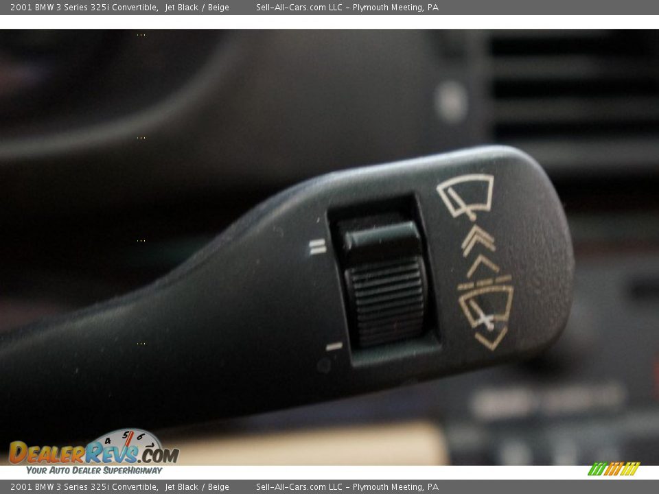 2001 BMW 3 Series 325i Convertible Jet Black / Beige Photo #24