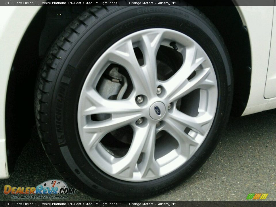 2012 Ford Fusion SE White Platinum Tri-Coat / Medium Light Stone Photo #8