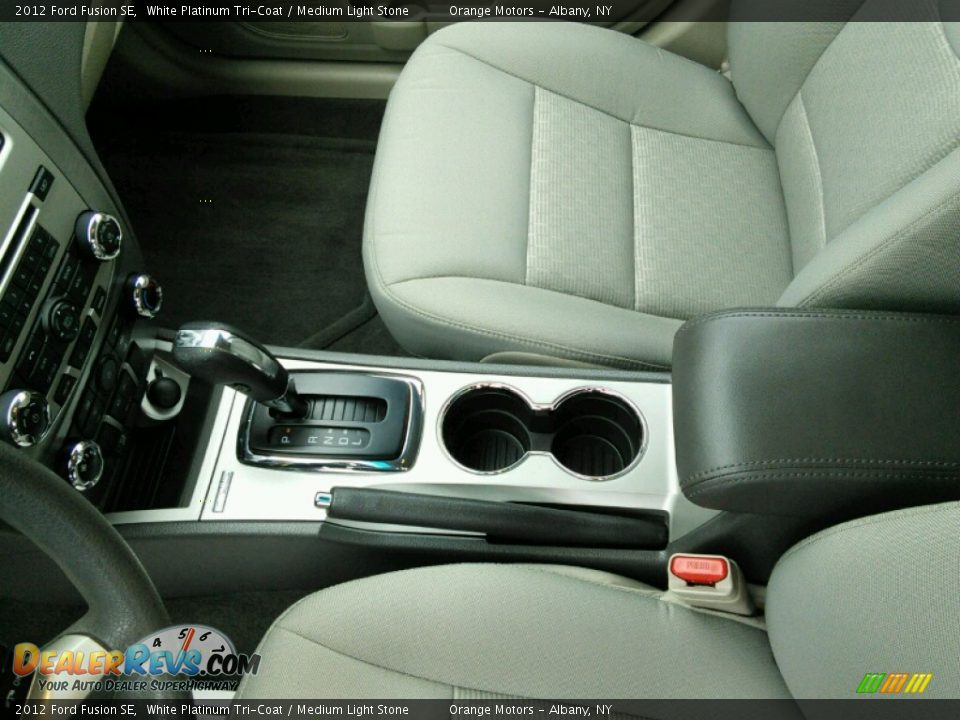 2012 Ford Fusion SE White Platinum Tri-Coat / Medium Light Stone Photo #20
