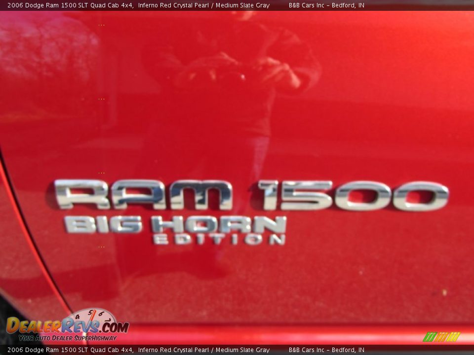 2006 Dodge Ram 1500 SLT Quad Cab 4x4 Inferno Red Crystal Pearl / Medium Slate Gray Photo #11