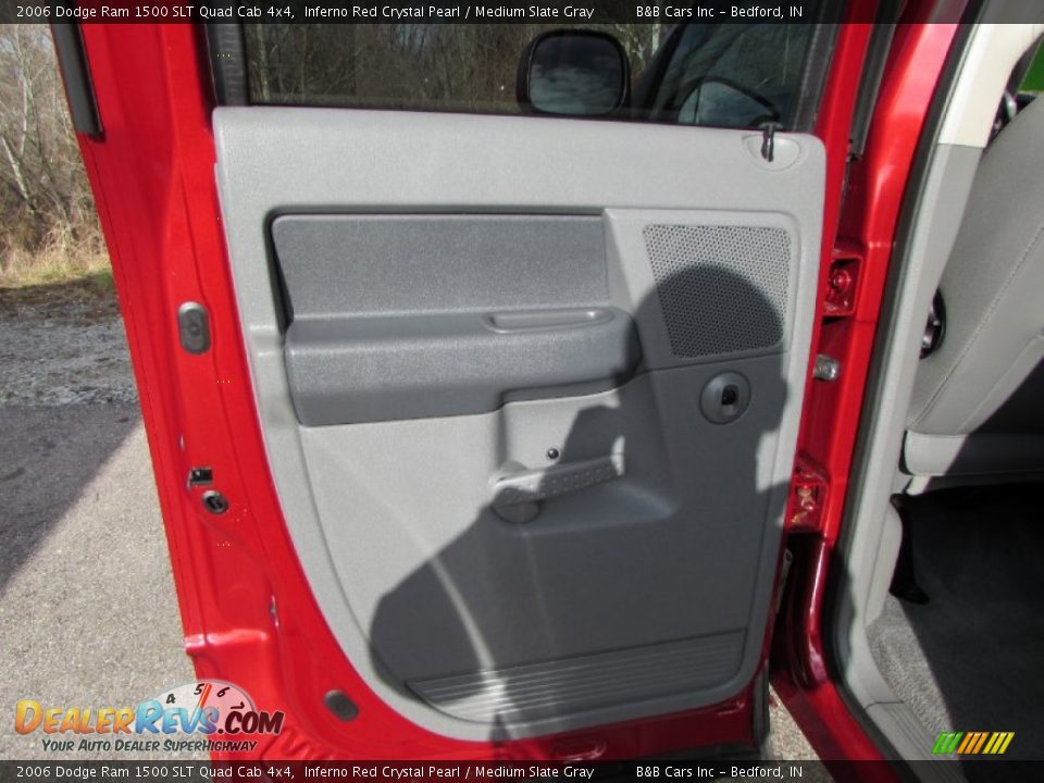 2006 Dodge Ram 1500 SLT Quad Cab 4x4 Inferno Red Crystal Pearl / Medium Slate Gray Photo #23